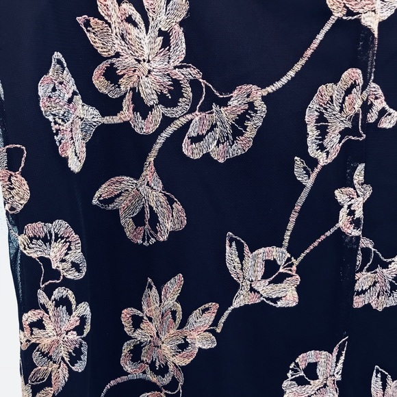 Retro Speechless Floral Print Flower Embroidered Dress - Picture 7 of 8